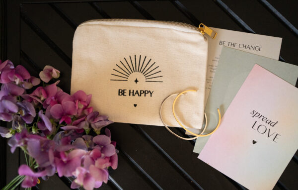 BE HAPPY Bundle - mit Tasche, Armreif SILBER und Karten